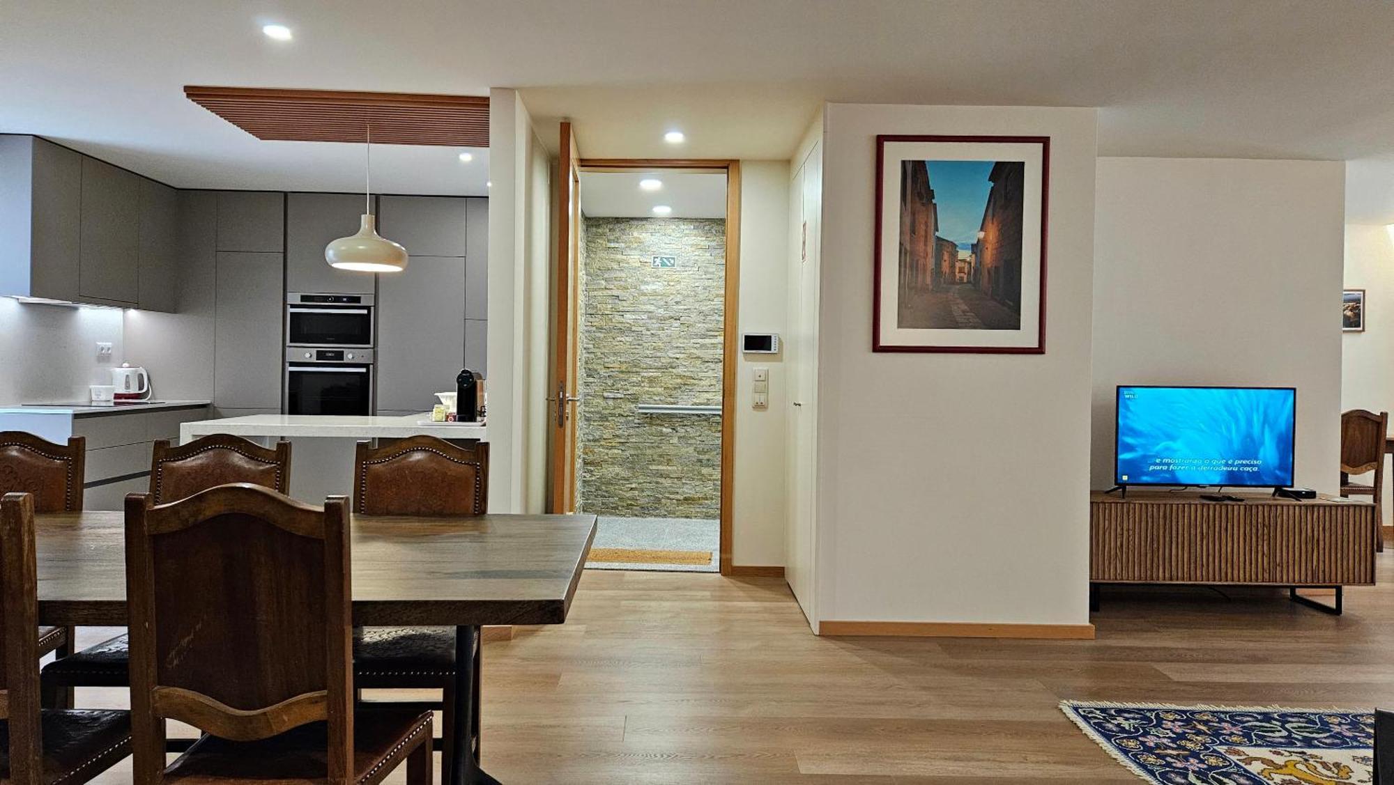 Buteko House Al Apartment Миранда до Дуро Екстериор снимка